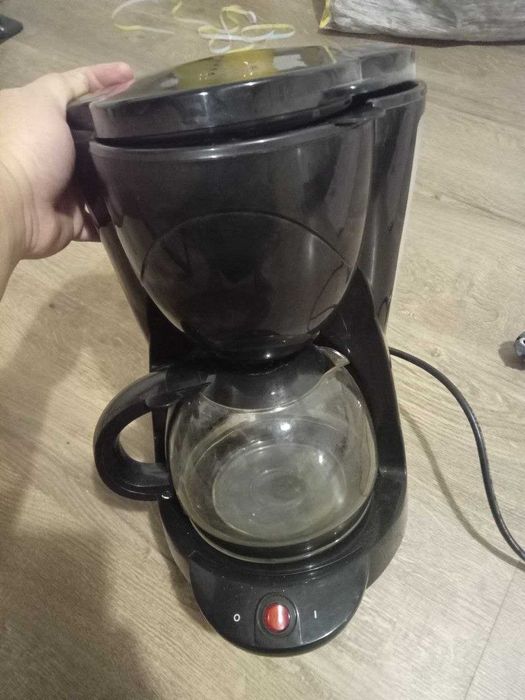 Крапельна кавоварка Elenberg