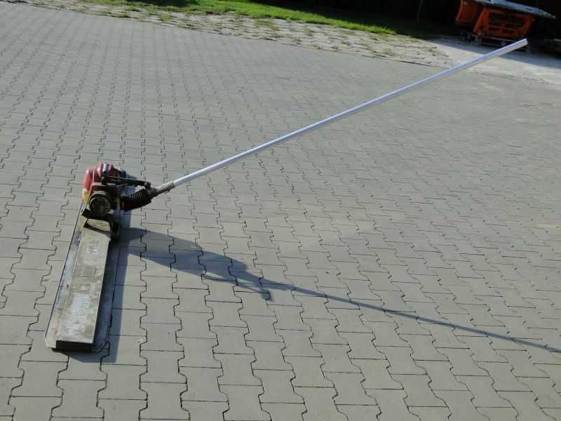 Łata do wylewek wibracyjna KREBER ENAR BELLE HONDA 2m Germany