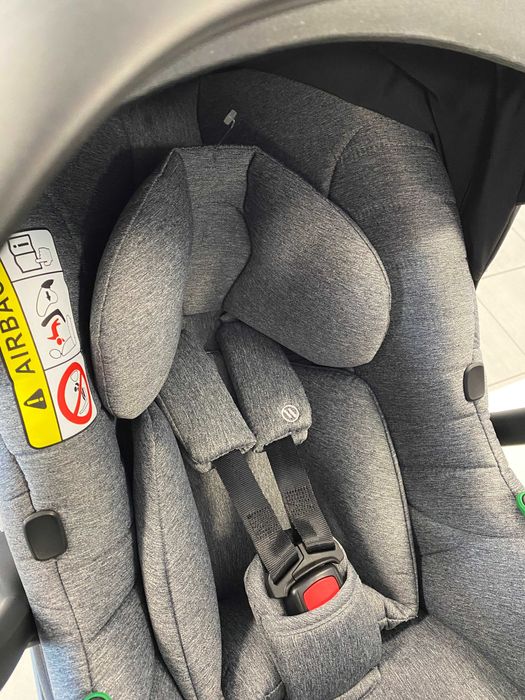 AVIONAUT Cosmo 2.0 SMART + baza Dock 2 na ISOFIX dla niemowlaków 87 cm