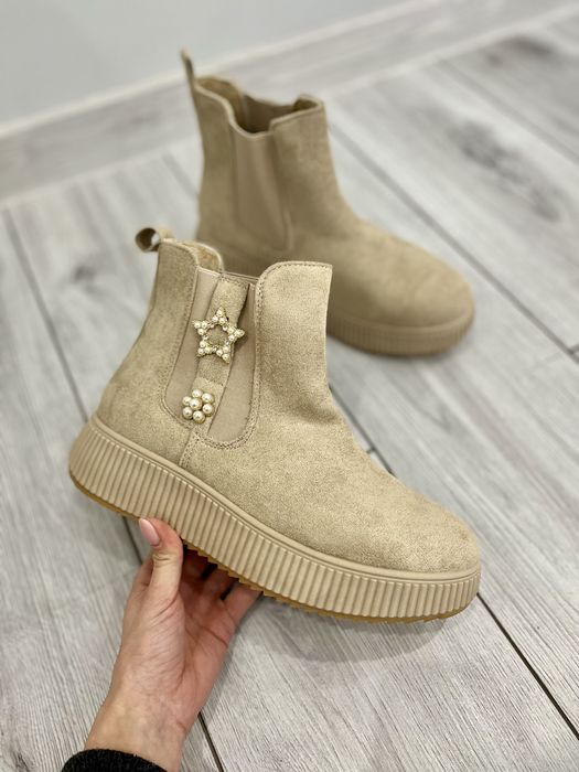 Beżowe botki 37 NOWE ocieplane