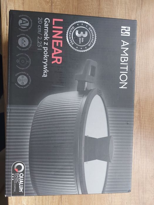 Nowy garnek Ambition 20cm 2,25l.