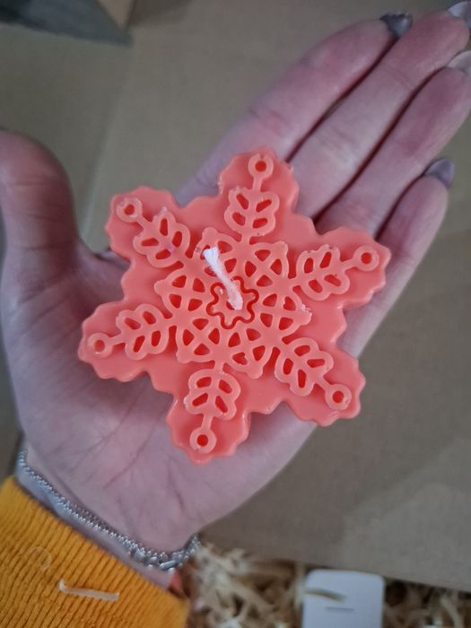 Box prezent zestaw świec sojowych ręcznie robionych snieżynka choinka