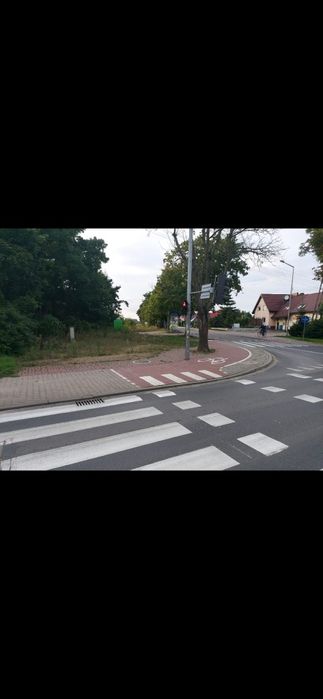 Działka mieszkaniowo usługowa 1819m2 narożnikowa