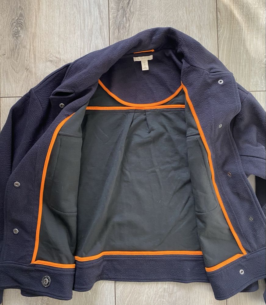Granatowa kurtka z kołnierzykiem typu boxy H&M
