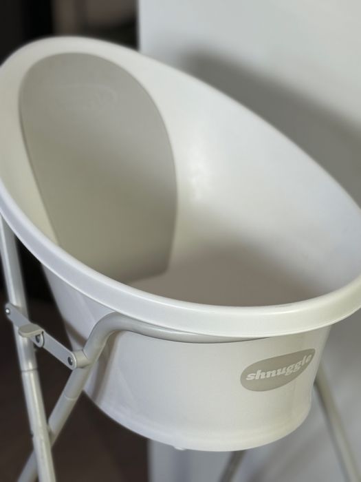 Wanienka Shnuggle z oryginalnym stojakiem