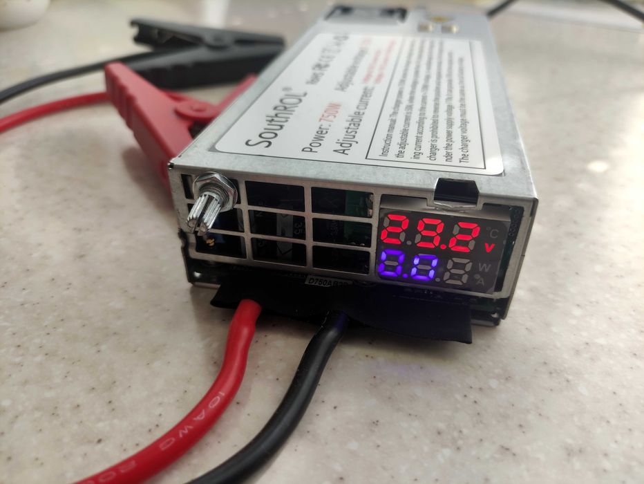 Зарядні 20А-200А пристрої LiFePo4 12/24 АКБ Li-ion зарядное