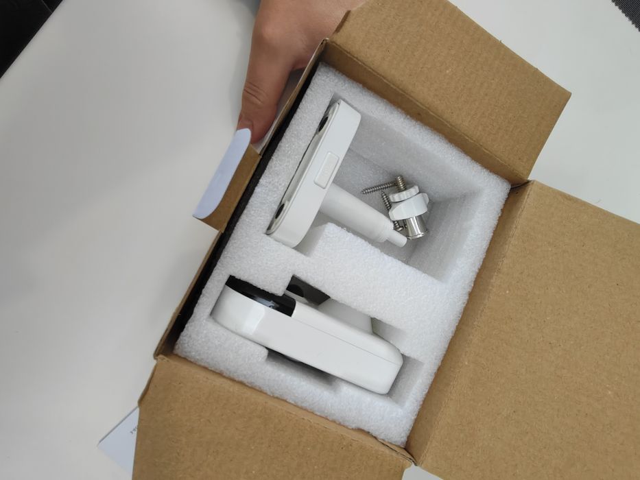 IP камера Hikvision DS-2CD2423G2-I