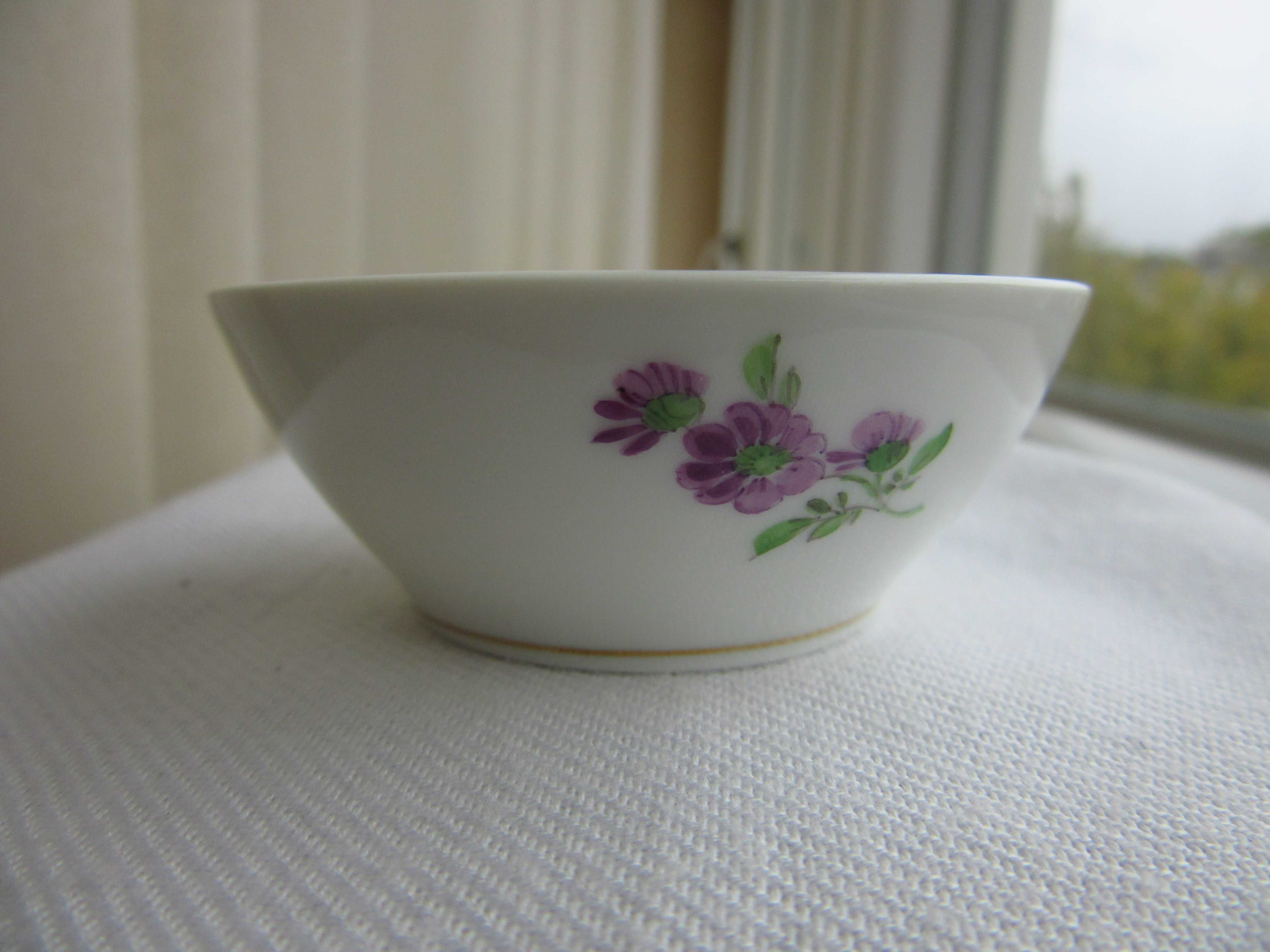 Miśnia MEISSEN porcelanowa miseczka, paterka.