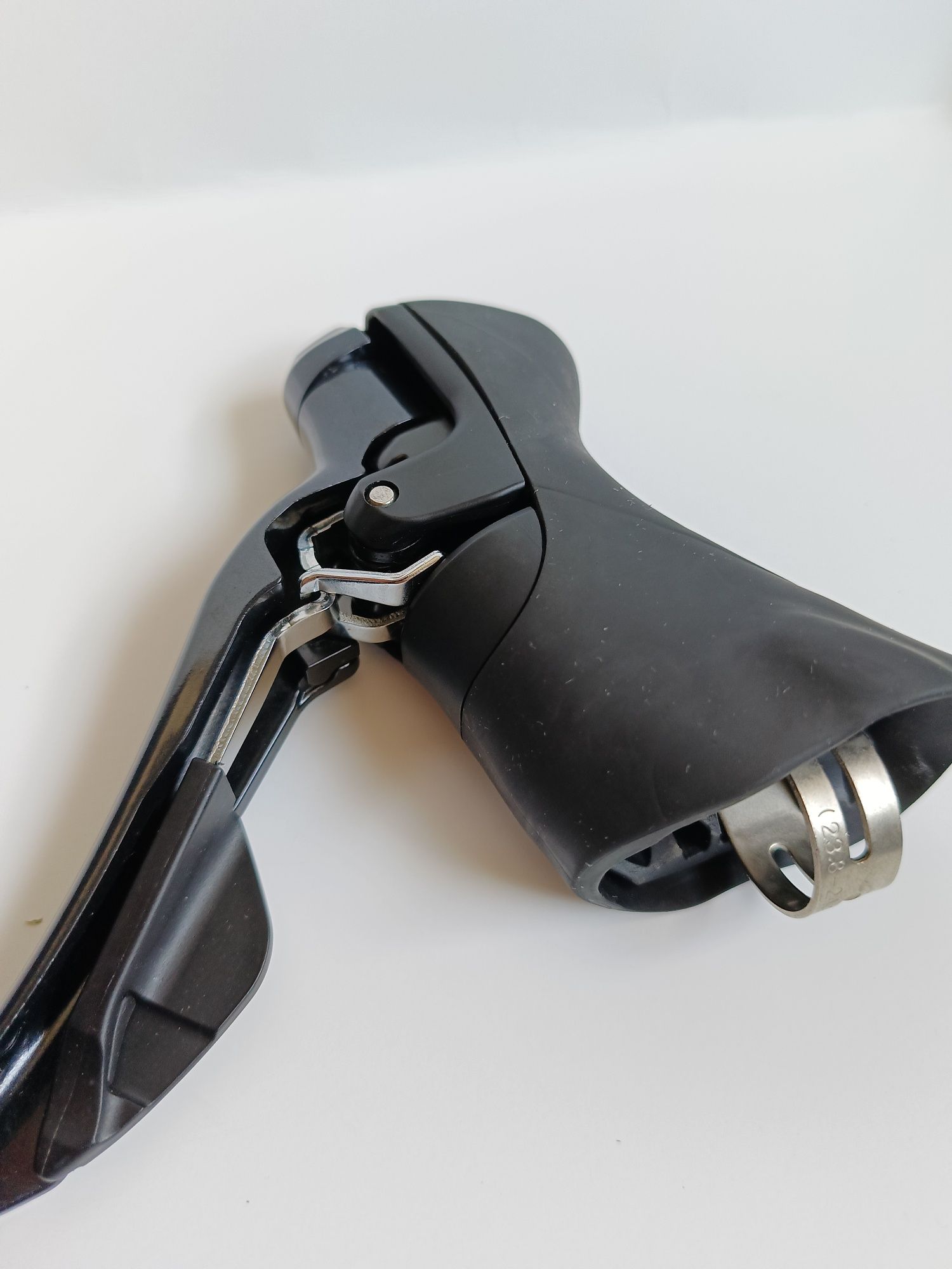 Klamkomanetki Shimano Sora 2x9