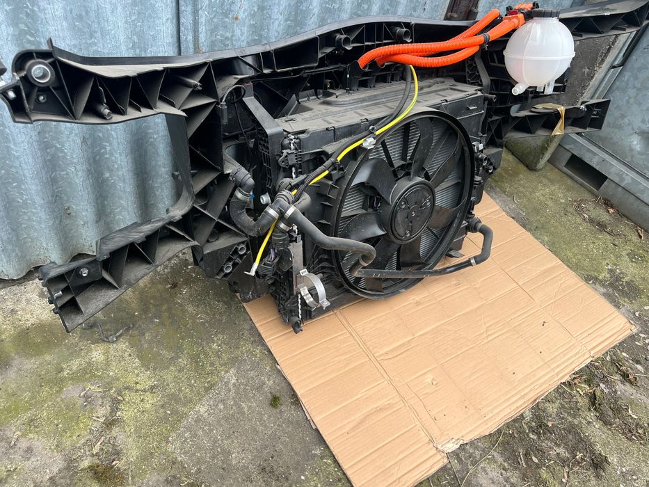 Mercedes Sprinter elektryk E-Sprinter W910 wzmocnienie chłodnice pas