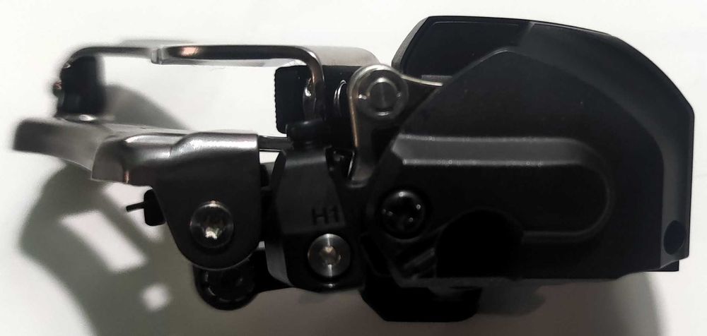 Desviador Dianteiro Shimano XTR M9070 Di2 FD-9070 - Novo