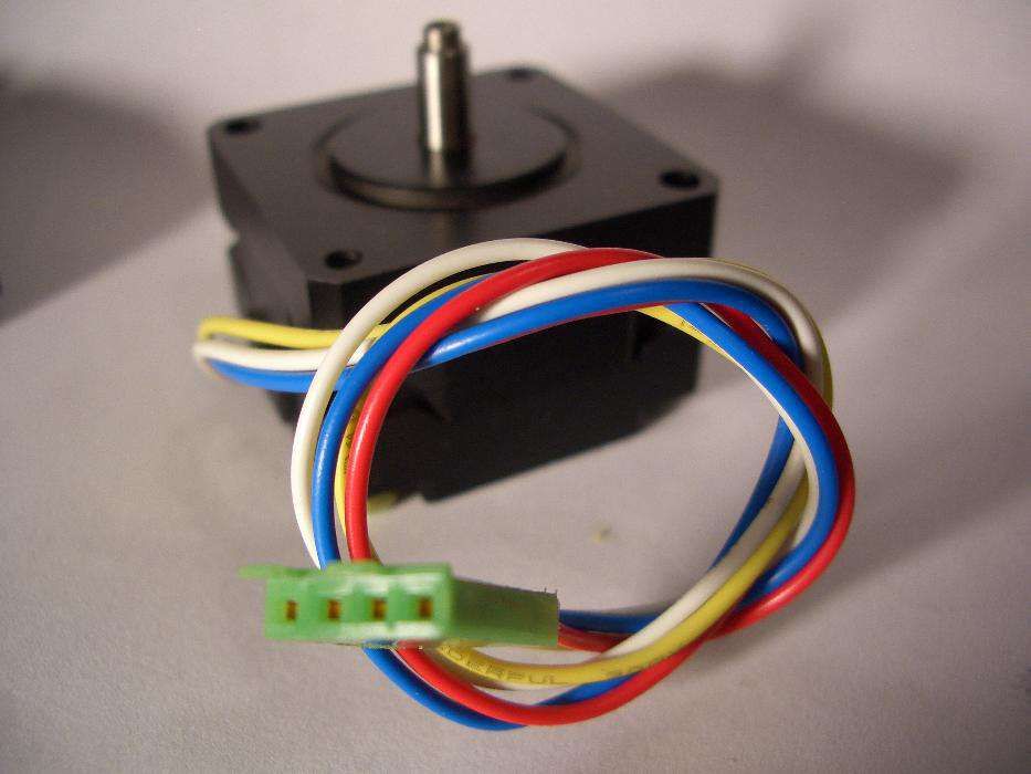 Кроковий двигун шаговые двигатели японські MINEBEA stepper motor