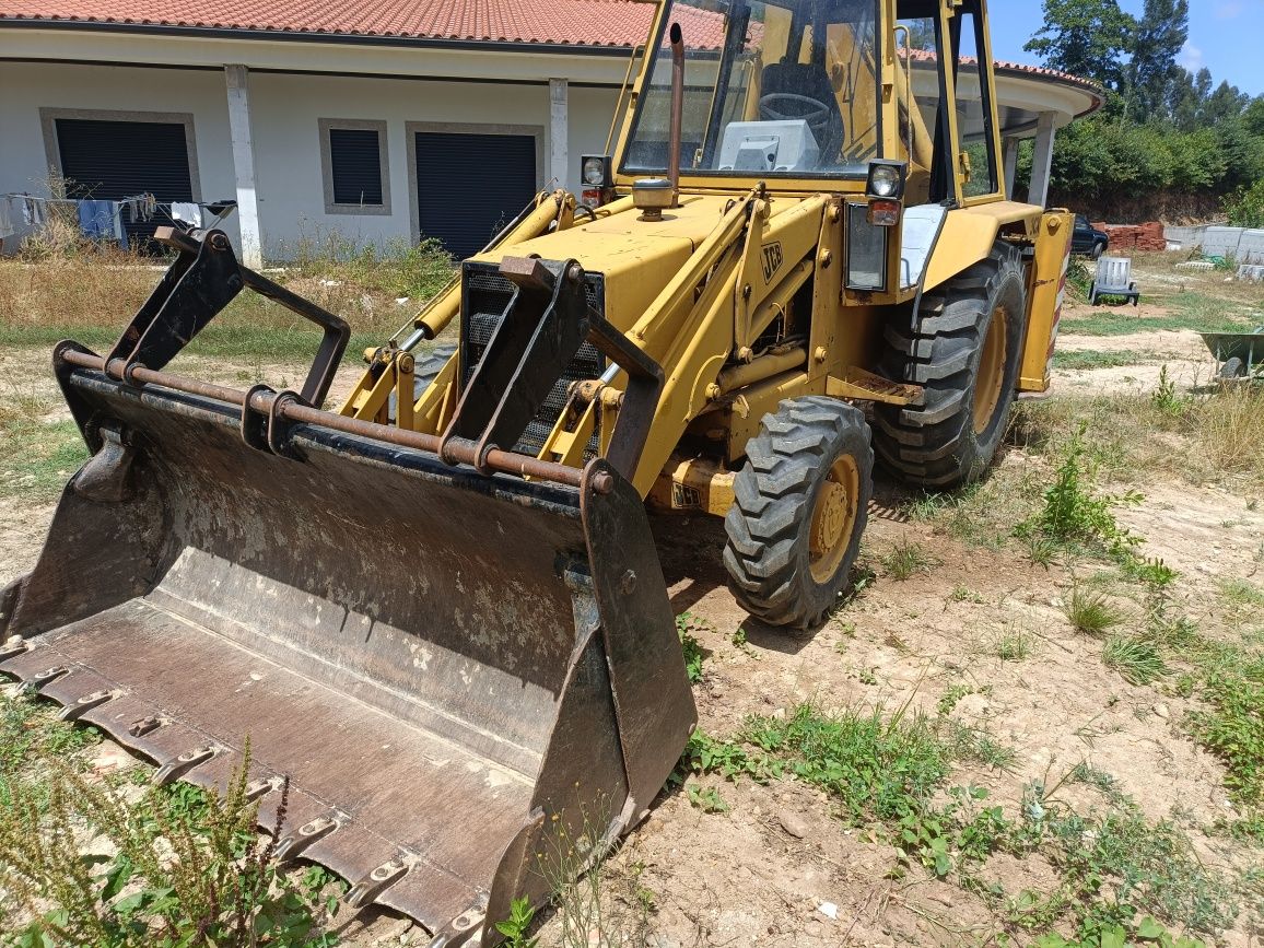 Retroescavadora JCB 3cx