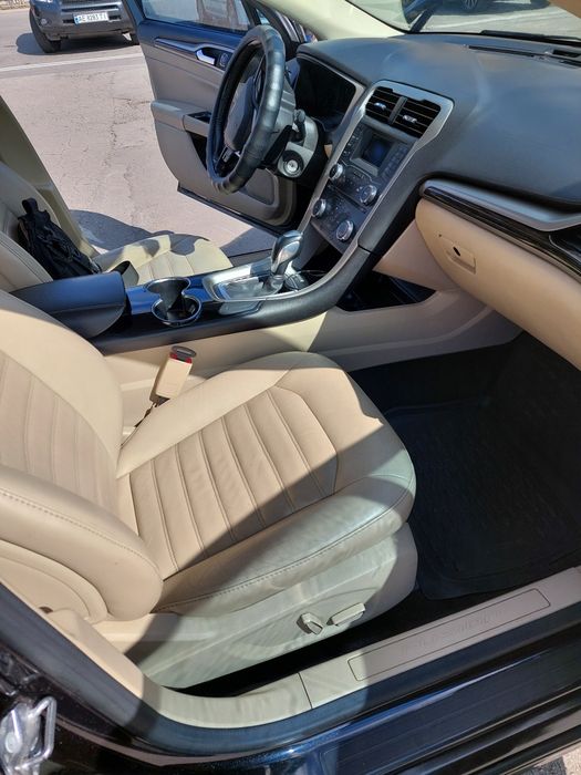 Терміново продам автомобіль дружини