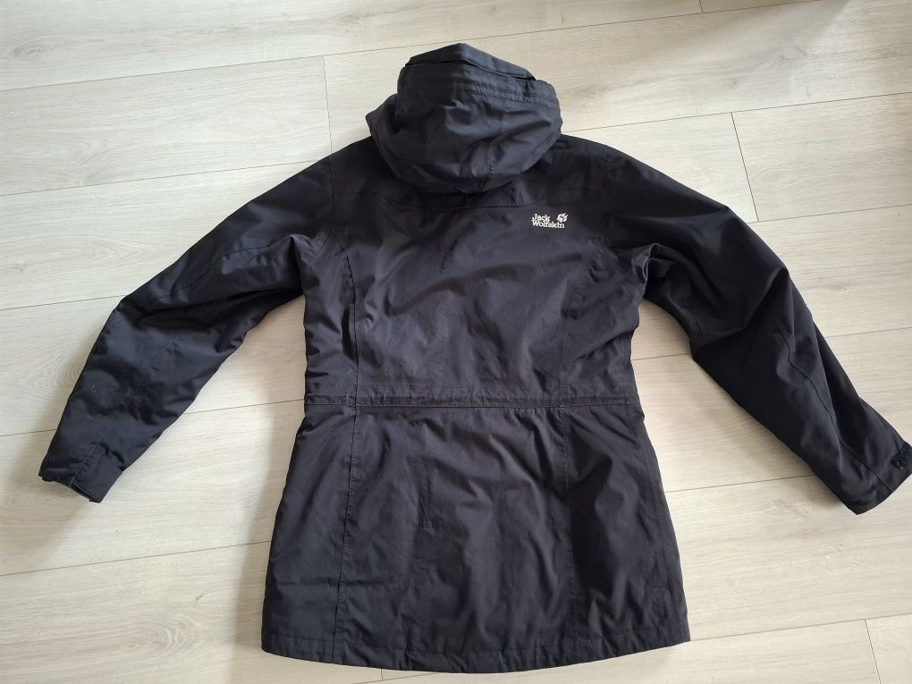 Kurtka jack wolfskin roz 36/38 taliowana