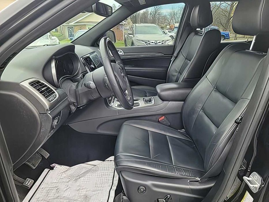 Jeep Grand Cherokee      2019
