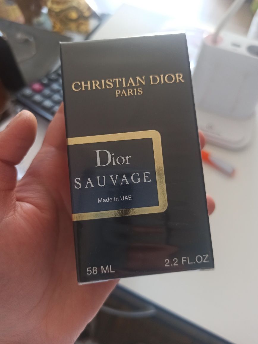 Парфуми О.А.Є Savage Dior 60 ml