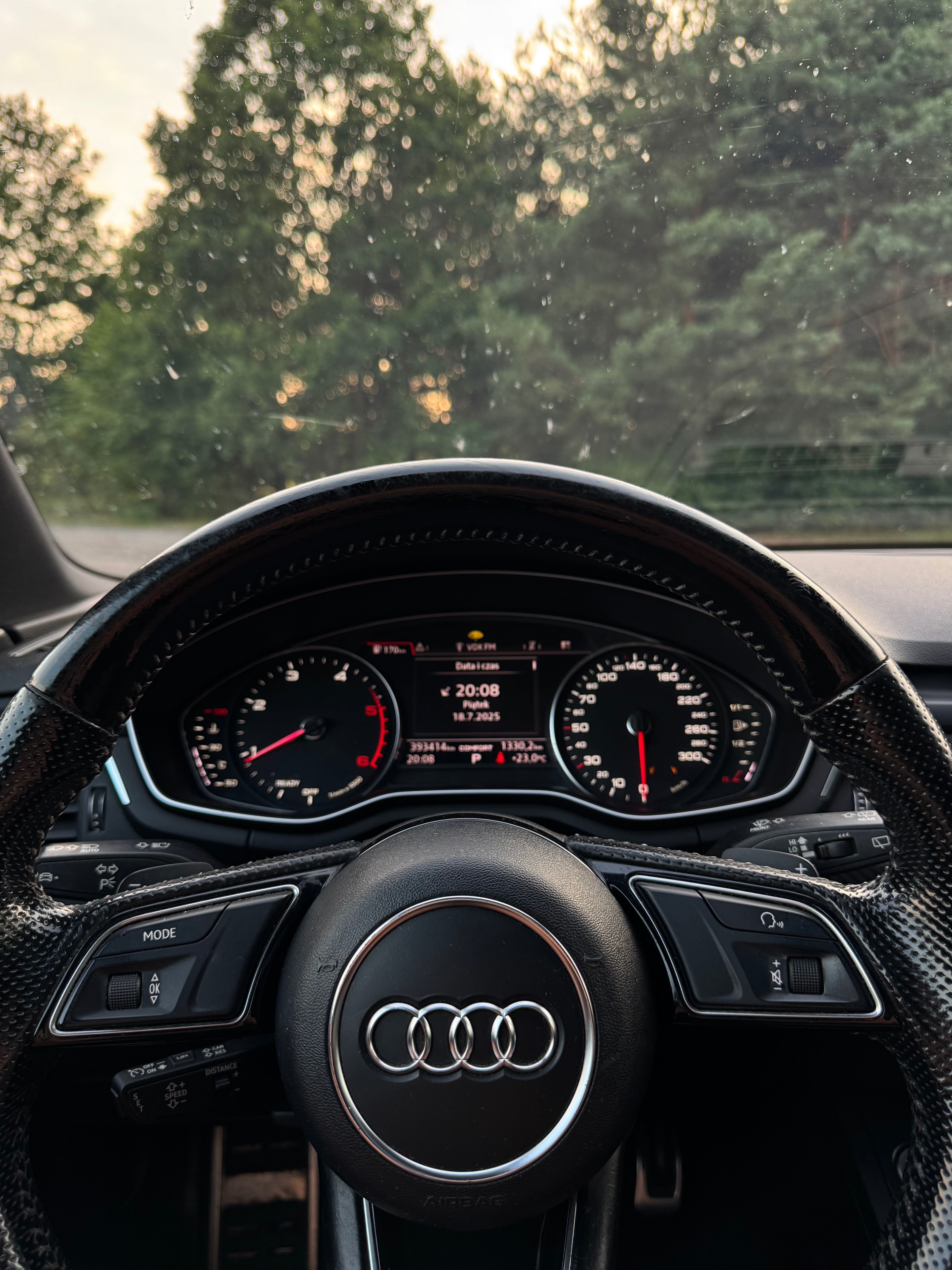 Audi A4 avant 2.0 TDI S Line