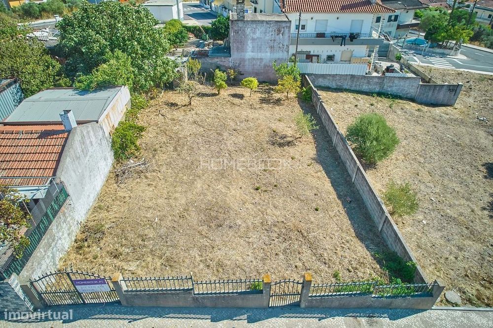 Terreno para moradia | 388 m² | Santa Iria da Azóia