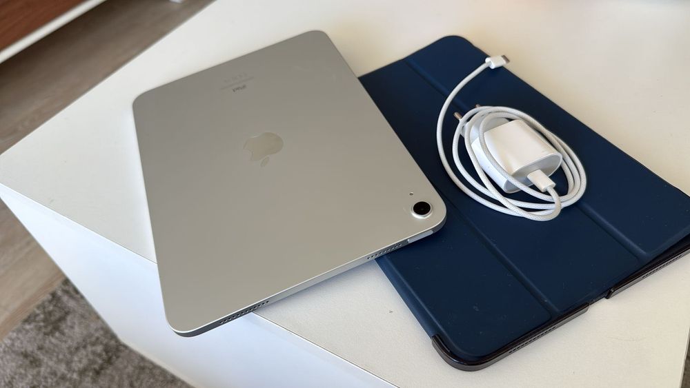 Vendo iPad 10ª Ger 64Gb Fatura e Garantia