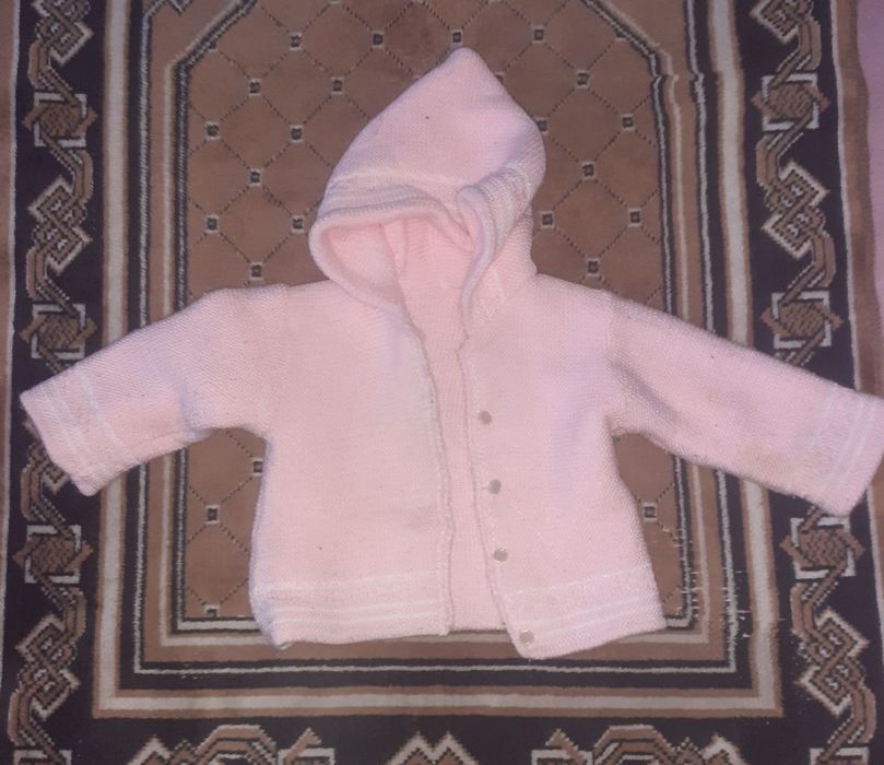 Roupinhas de bebé desde 1€ em ótimo estado