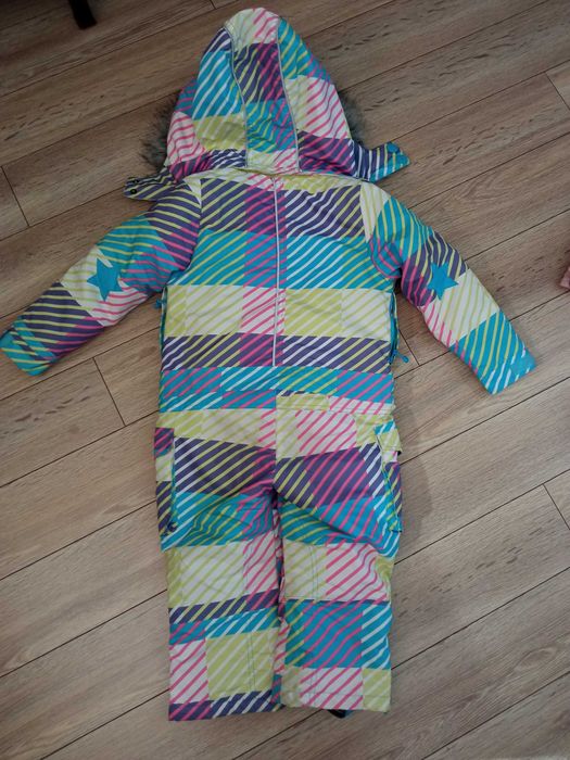 Kolorowy, ładny kombinezon rozmiar 98