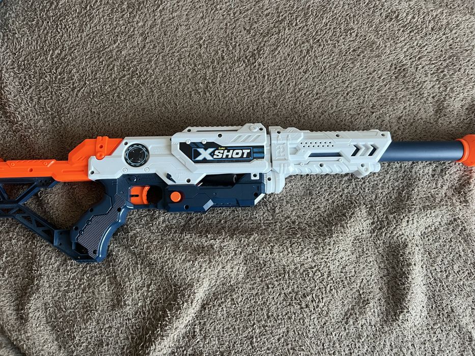 Продам іграшкові пістолети-автомати  Nerf