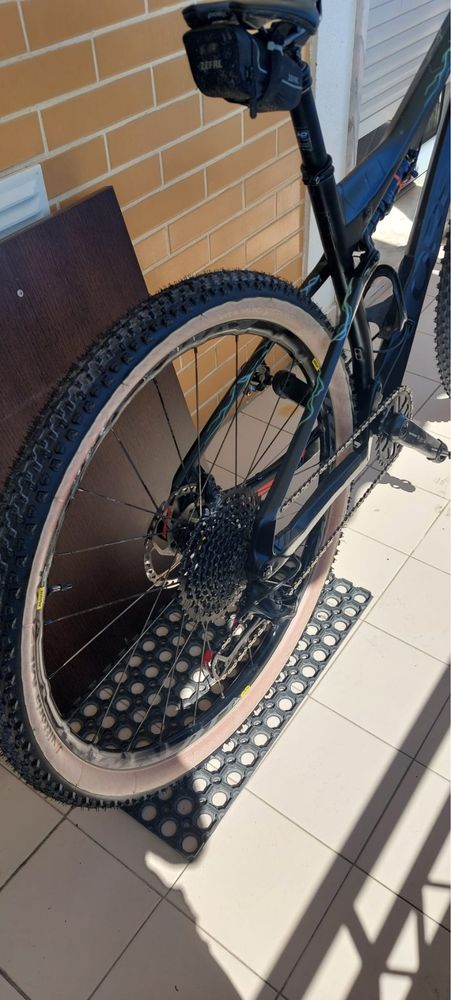 Bicicleta Orbea OIZ M30