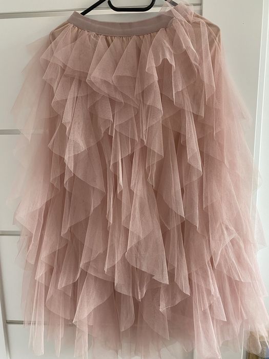 Tiulowa spódnica w kolorze pudrowego różu na gumce S/m