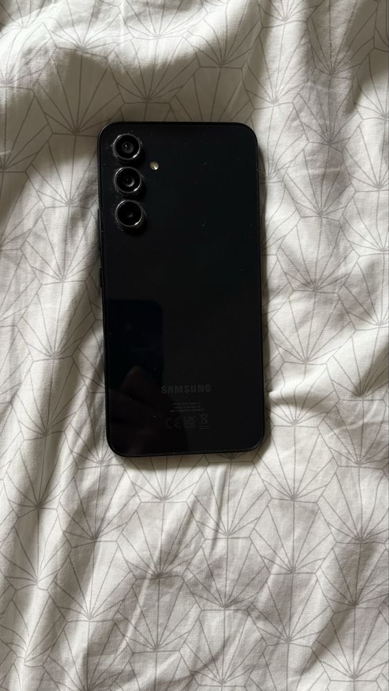 Samsung A54 5g.