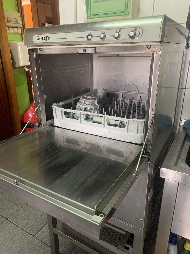 Maquina de lavar industrial