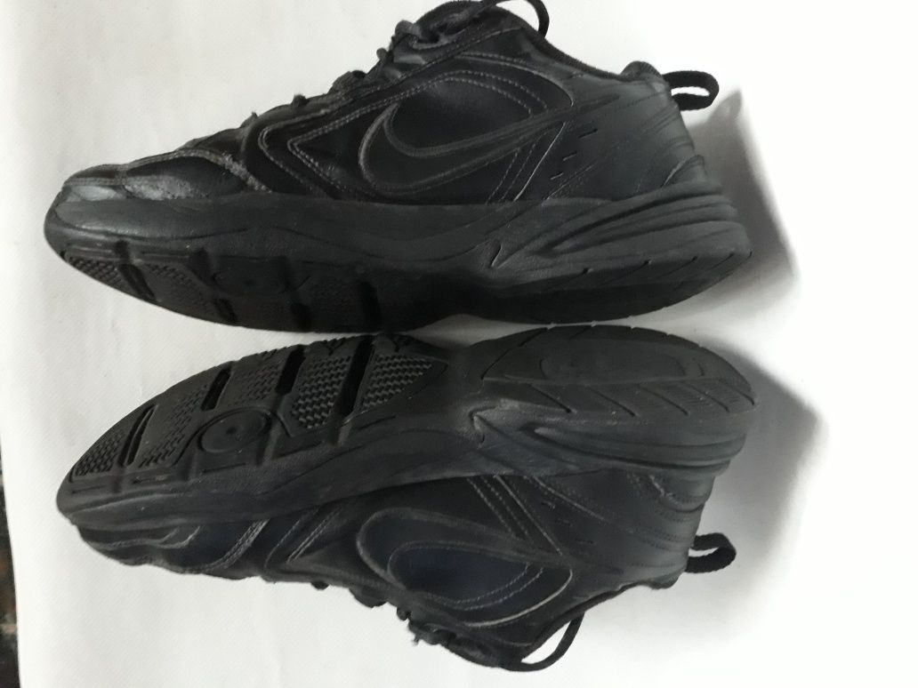 Кожаные кроссовки Nike Air  Monarch original 29 см 45 размер