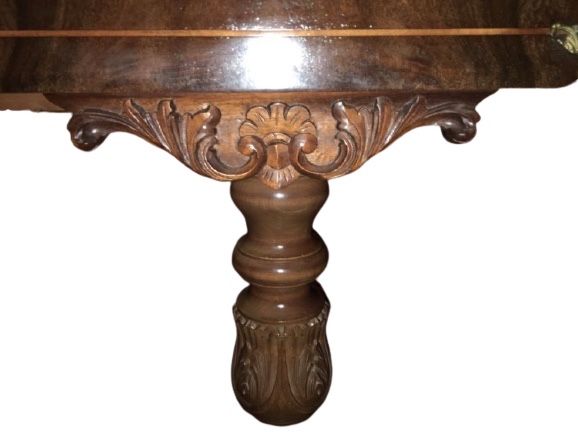 Mesa de jogo antiga