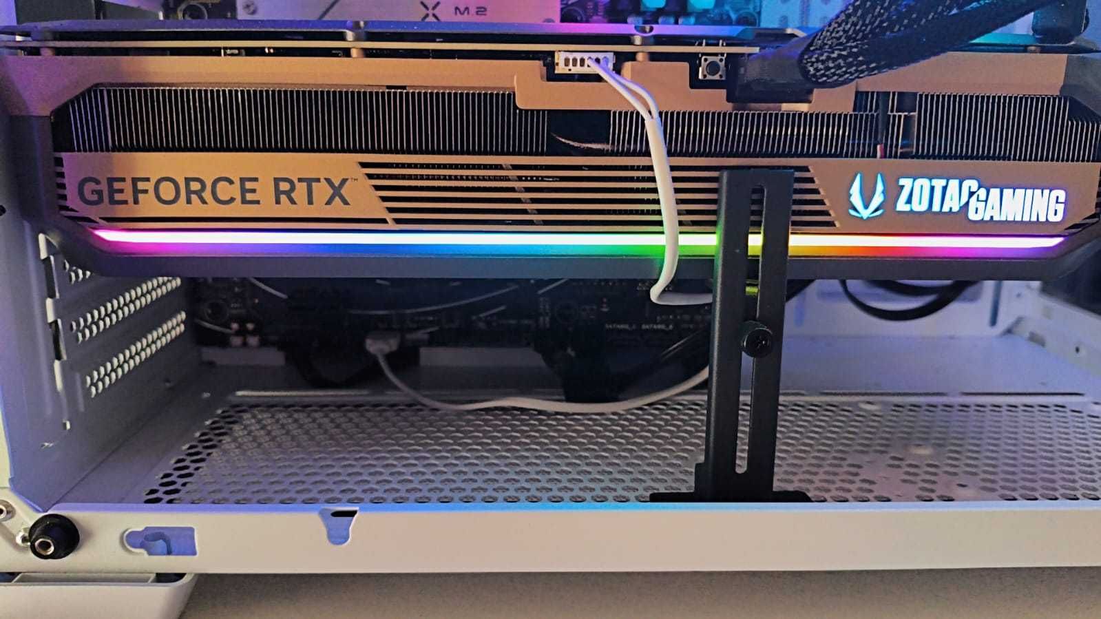 Zotac Gaming GeForce RTX 5070 Ti AMP Extreme INFINITY ULTRA