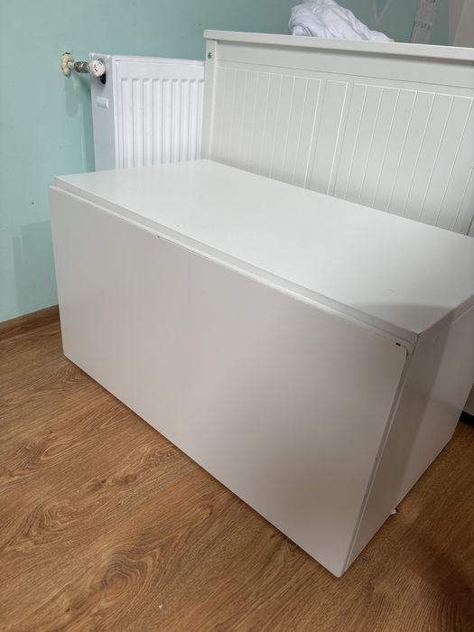 Ławka z pojemnikiem Ikea