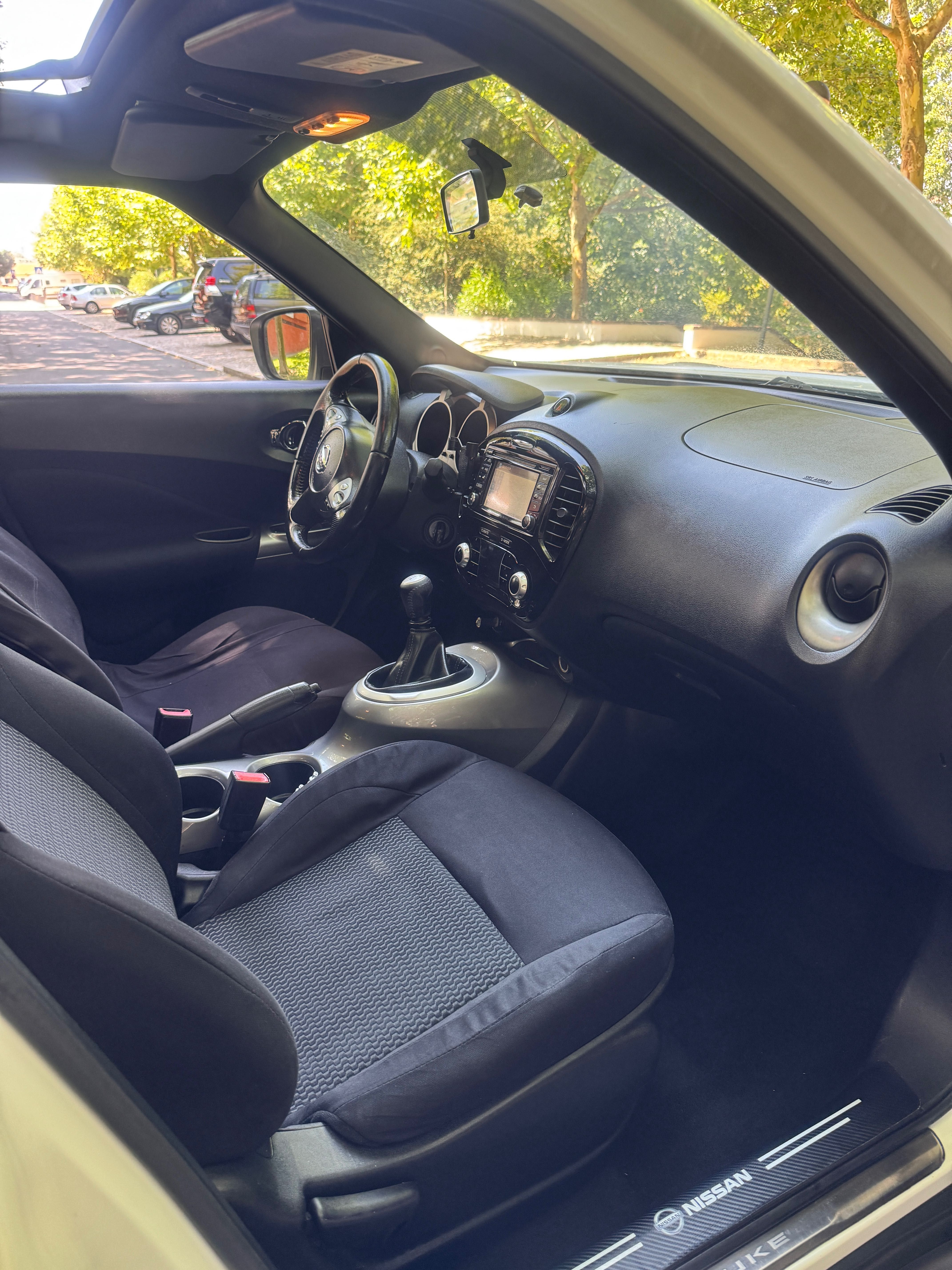 Nissan Juke 1.5 dCi teto de abrir