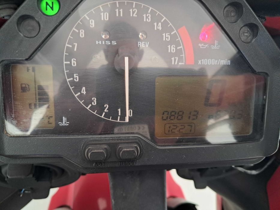 CBR600RR  Vermelha e preta 2004