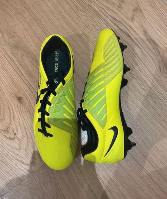 Chuteiras Profissionais de Futebol do Ex Jogador Eliseu