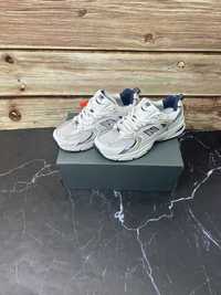 Sneakersy New Balance 530, sznurowane buty damskie