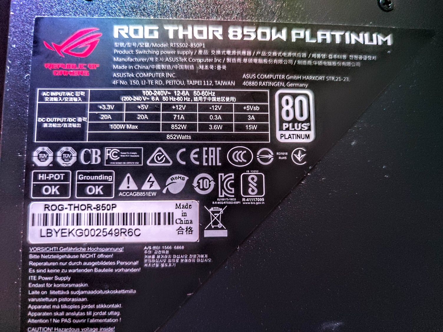 Zasilacz Rog Thor RGB 850W platinium