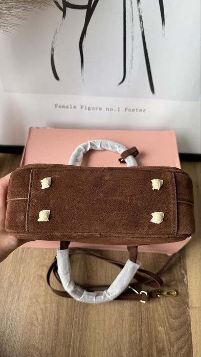 Torebka Miu Miu – brązowa zamszowa, nowa