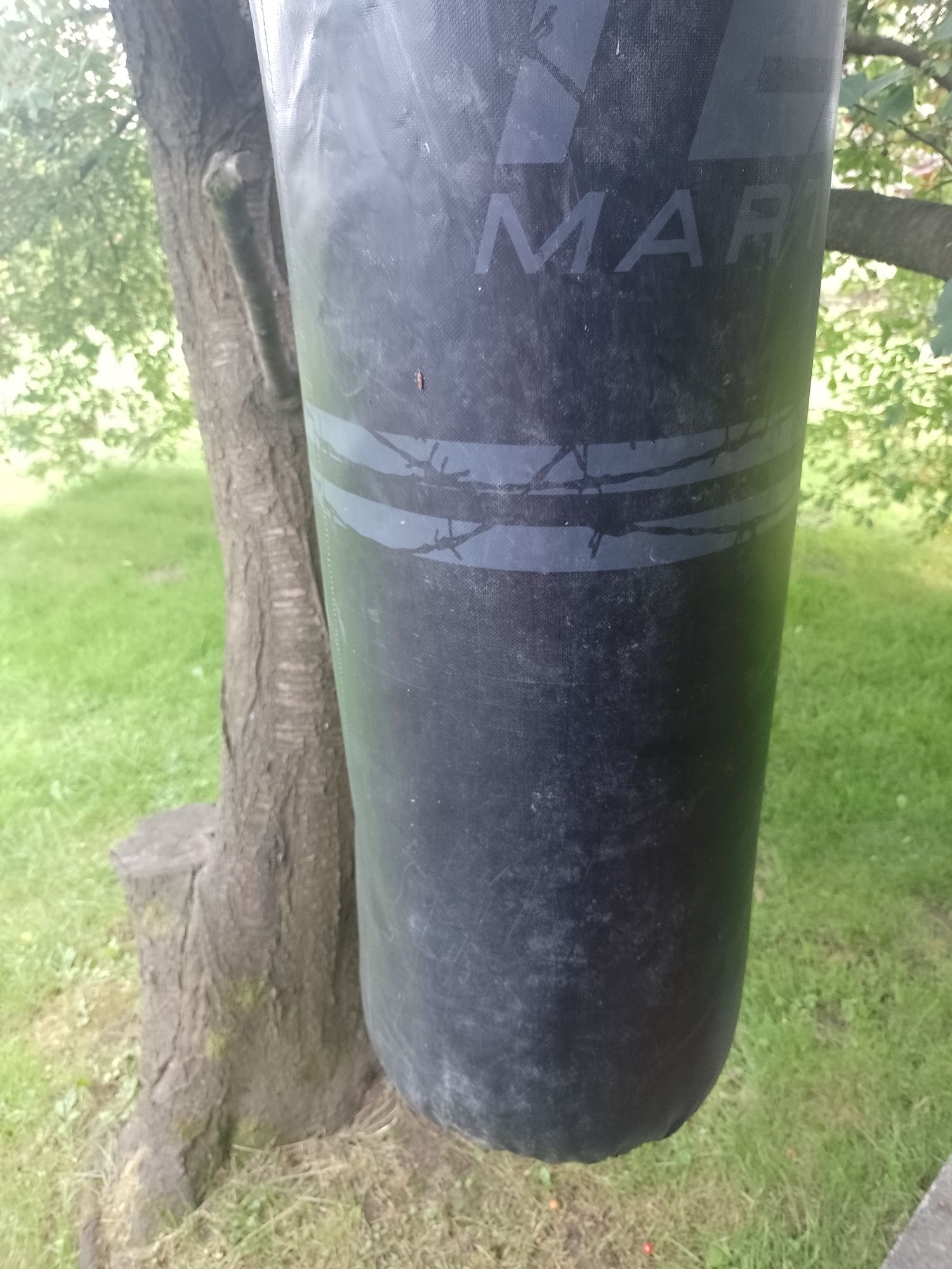 spszedaje worek treningowy 40kg w dobrym stanie