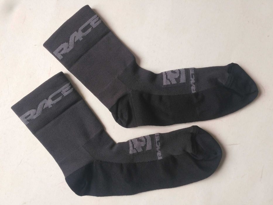 Шкарпетки RACEFACE 38-42 grey-black в'язані