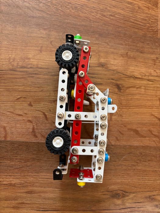 Mały Konstruktor. Pogotowie 999 Alexander, model 1624