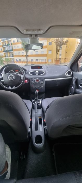 Renault clio 1.2 gasolina 5portas 5lugares