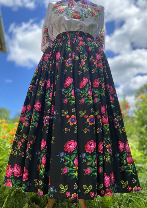 Spodnice góralskie - tybet- rożne wzory