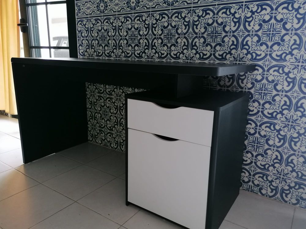 Secretária Escritório