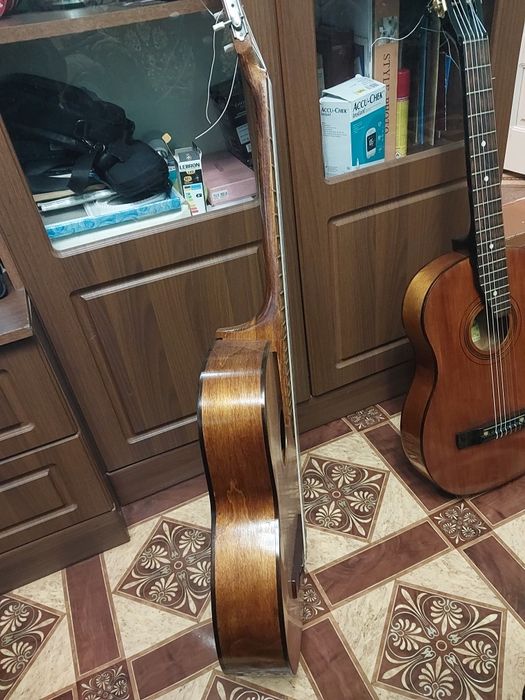 Класична гітара для початківців