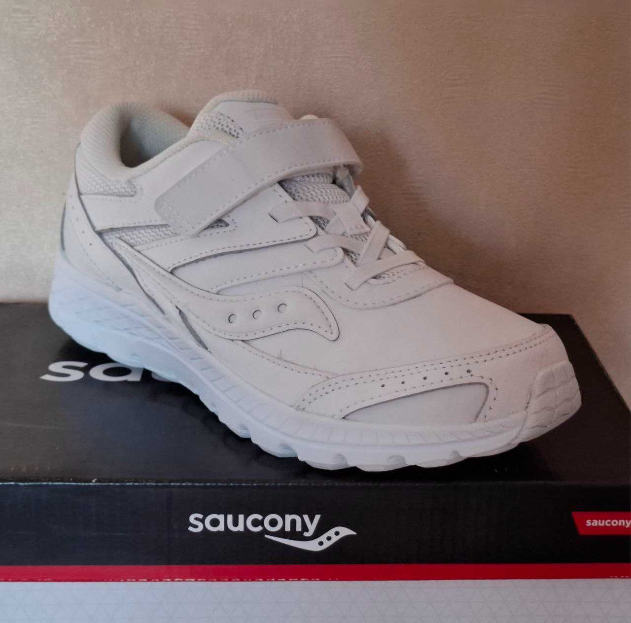 Кроссовки Saucony Cohesion 13