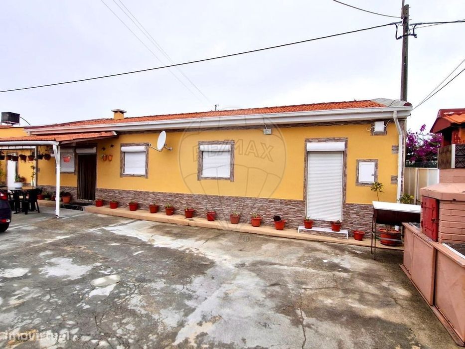 Moradia T2 para venda